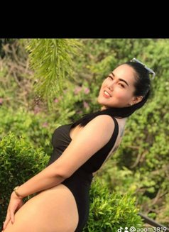 professional Tantra massage - escort in Dubai Photo 2 of 5