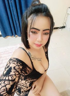 Maya - escort in Muscat Photo 8 of 8