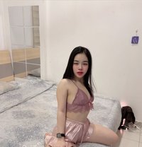 Maya petite 153cm - puta in Muscat