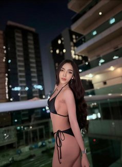 Maya Shemale good top & bottom - Acompañantes transexual in Dubai Photo 1 of 16