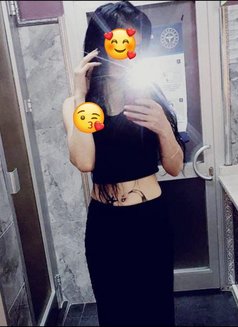 Maya - escort in Muscat Photo 1 of 5