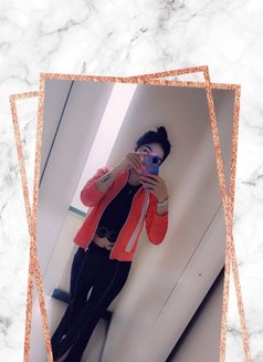 Maya - escort in Muscat Photo 8 of 8