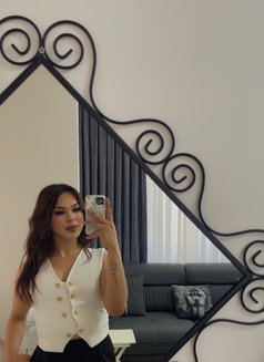 Maya Xxl Top Both - Transsexual escort in İstanbul Photo 20 of 21