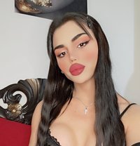 Maya1 - Acompañantes transexual in Beirut