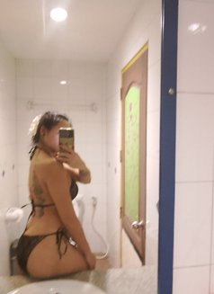 Maya99 - puta in Phuket Photo 2 of 8