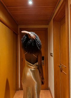 Mayafay - puta in Khobar Photo 6 of 6