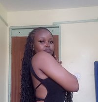 Mayah - puta in Nairobi