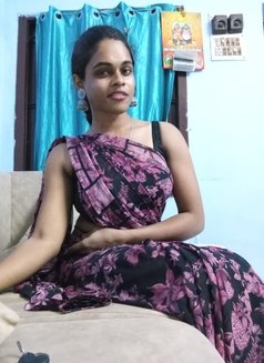 Mayamithra - Transsexual escort in Chennai Photo 3 of 6