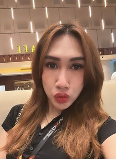 Mayang - Acompañantes transexual in Jakarta Photo 9 of 11