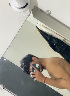 Mayank Gautam - Male escort in Noida Photo 4 of 4