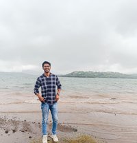 Mayank - Male escort in Nashik