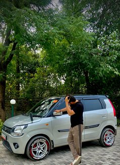 Mayank_Premium Gurgao - Male escort in Gurgaon Photo 5 of 14
