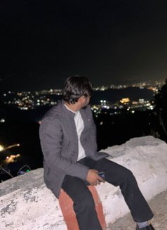 Mayank_Premium Gurgao - Male escort in Gurgaon Photo 9 of 14
