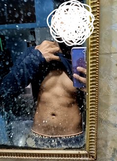 Mayank K - Male escort in New Delhi Photo 2 of 3