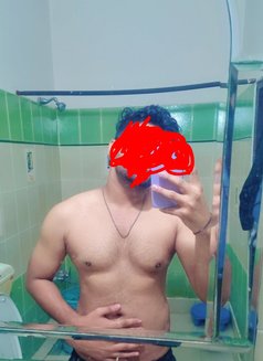 Mayank Kr - Male escort in New Delhi Photo 1 of 3