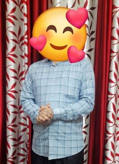 Mayank Sharma - Male dominatrix in New Delhi Photo 1 of 4