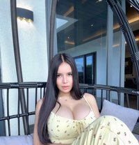 Maybe - puta in Riyadh