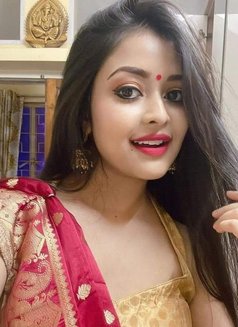 Mayera Sharma - puta in Indore Photo 3 of 3