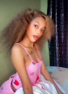 Mayi - puta in Riyadh Photo 1 of 1