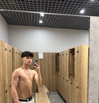 Maykl - Male escort in İstanbul