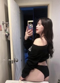 Maynie Kitty Young Girls 20 Years old - escort in Bangkok Photo 14 of 25