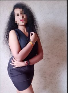 Mayra Escort Kolkata Hot Genuine Service - puta in Kolkata Photo 2 of 4