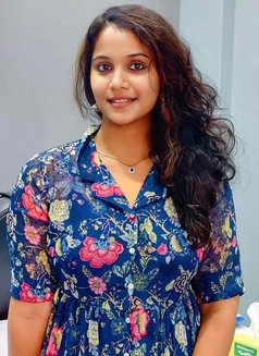 Mayra Escort - escort in Kochi Photo 2 of 6