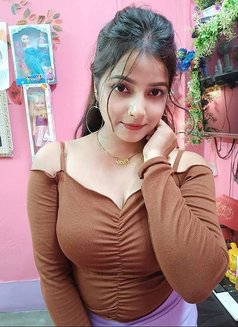 Mayra Escort Service - escort in Chennai Photo 2 of 5