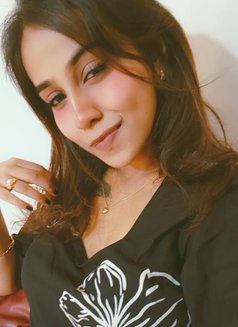 ꧁༒🥂genuine real meet & live cam show🥀꧂ - puta in Hyderabad Photo 1 of 8