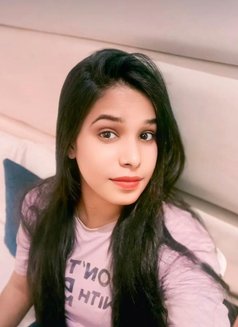 Mayra Here - puta in Bangalore Photo 2 of 2