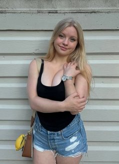 Mayra Newly Arrived in Lucknow - escort in Lucknow Photo 3 of 6