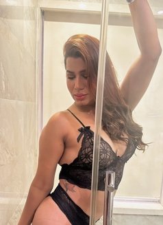 Mayra25 - Transsexual escort in New Delhi Photo 9 of 13