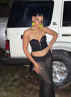 Mayrah - escort in Colombo Photo 3 of 5