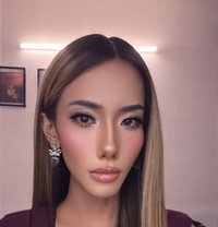 Mayumi - Transsexual escort in New Delhi