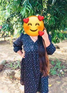 Mayumi - puta in Colombo Photo 2 of 5