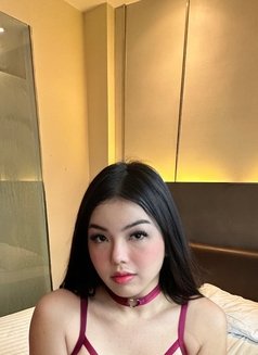 WILD MAYUMI - Transsexual escort in Singapore Photo 19 of 30