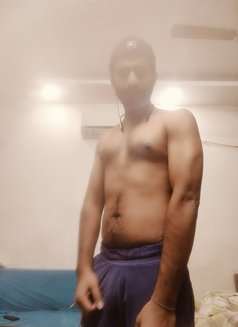 Mayur Goel gigolo service slave - Acompañantes masculino in New Delhi Photo 8 of 9