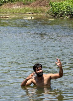 Mayur Goel gigolo service slave - Acompañantes masculino in New Delhi Photo 10 of 10