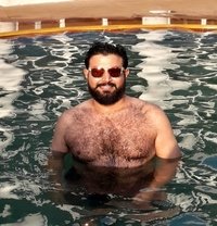 MACHOHUNKBOMBAY - Male escort in Mumbai