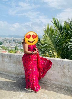 Mayuri - escort in Pune Photo 2 of 3