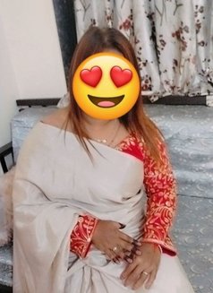 Mayuri - escort in Pune Photo 3 of 4