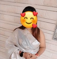 Mayuri - puta in Pune