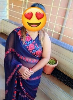 Mayuri - escort in Pune Photo 3 of 5