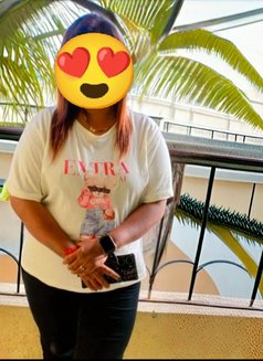 Mayuri - escort in Pune Photo 3 of 5