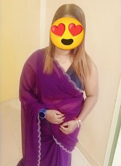 Mayuri - escort in Pune Photo 3 of 5