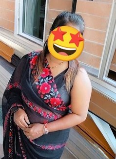 Mayuri - escort in Pune Photo 3 of 4