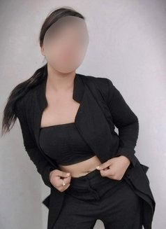 Sonali Real meet & com session - escort in Pune Photo 3 of 4