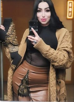 Jomana - escort in Dubai Photo 2 of 5