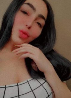 Jomana - escort in Dubai Photo 4 of 5