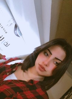 Mayxx - escort in Cairo Photo 2 of 8